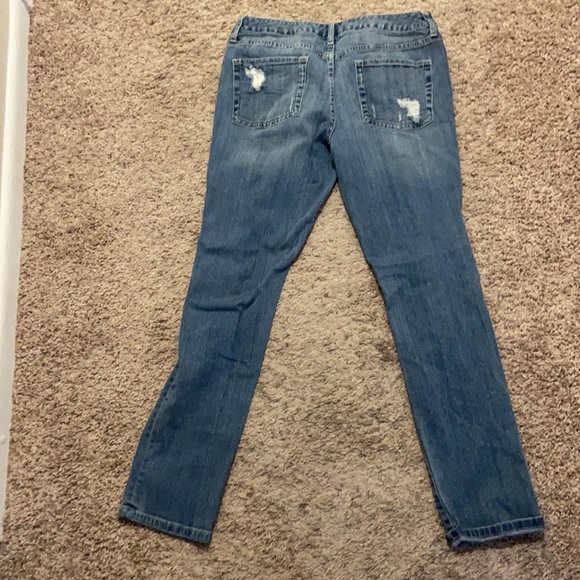 Nice distressed jeans - Picture 2 of 2